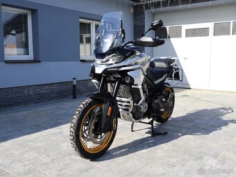 CF Moto 800 MT 74kW Původ ČR, 1.Majitel, po servisu - 9