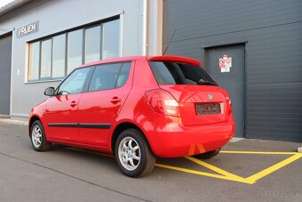 Škoda Fabia 1.6 16v, jen 107 000Km, servisovaná, hezký stav - 9
