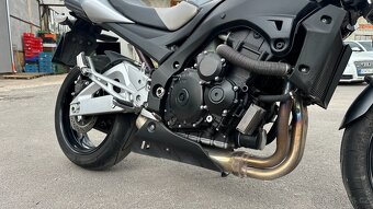 Suzuki GSR-600 r.v.2008 - 9