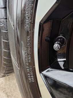Mitsubishi 18x7J jako nová - 9