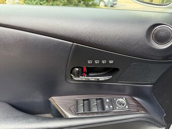 LEXUS RX 450h - 9