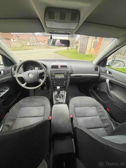 ŠKODA Octavia 2 Combi 1.9 TDI 77 kW – Elegance - 9