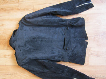 Černá bunda do pasu, vel. S/M/L, vzhled semiše - 9