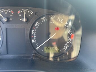 Škoda Octavia 1,9 tdi rok 11/ 2006 - 9
