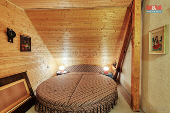 Prodej chalupy, 240 m², Strážný - 9