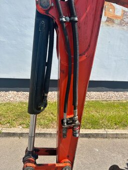 Pasovy minibagr Kubota U27-4 - 9