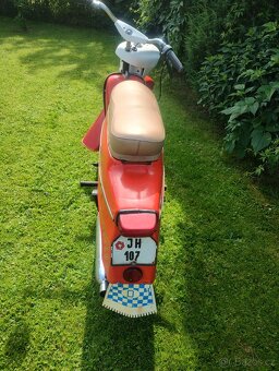 Jawa pionýr - 9