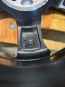 Litá kola DEZENT KB dark + zímní pneu 205/45/17 - 9