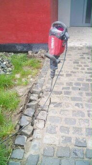 Práce všeho druhu - 9