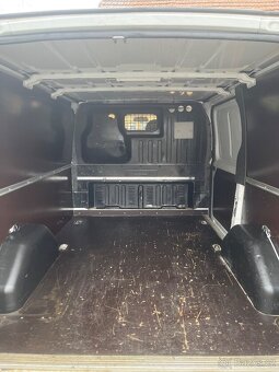 Ford transit - 9
