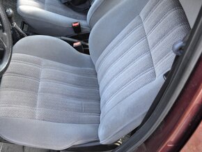 Volkswagen Golf 1.6 CL eko zaplaceno - 9