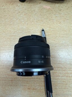 Prodam fotak CANON R10 - 9