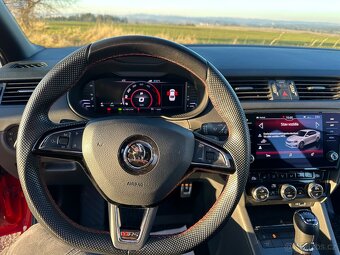 Škoda Octavia 3 RS 7 st. DSG 135kW - 9