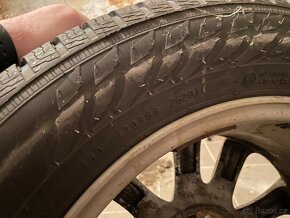 Zimní 205/60/R16 Nokian Mazda 3 - 9