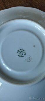 Porcelánový pozlacený -Jídelní , čajový a kávový servis - 9