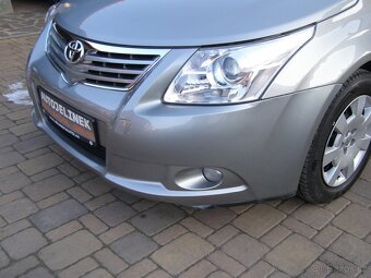 Avensis 1.8i 108kw 130000km 1 majitel 2009 - 9
