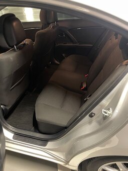 Toyota Avensis 2.0i LPG - 9