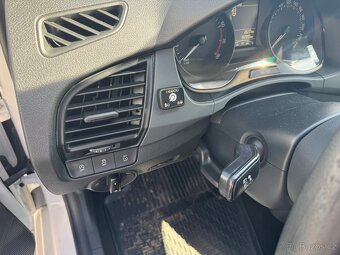 Fabia 1.0 mpi 44 kw , LPG - 9