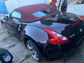 Prodam náhradní dily Nissan 370z - 9