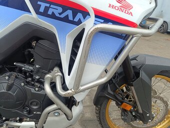 Honda Transalp XL750 - 9