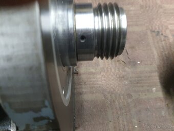 Vřeteno na stavbu soustruhu / frézky / děličky - 9