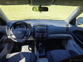 Kia Ceed 1.6 Crdi 2008 - 9
