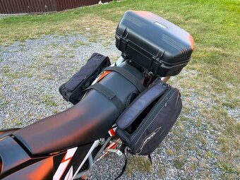 KTM 950 SM - 9
