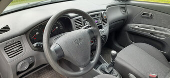 Kia Rio 1.4 DOHC 16V - 71kW - benzín - 9