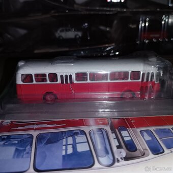 Prodám 5ks kovových modelů autobusů 1:72 - 9