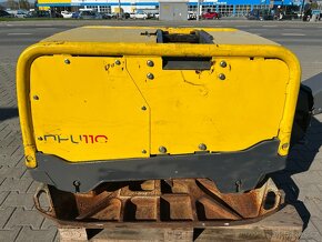 Reverzní vibrační deska Wacker Neuson DPU110 Lem 970, 830kg - 9