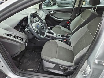 FORD FOCUS 1.6i 77KW HATCHBACK 2011 102TKM - 9