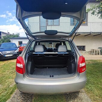 Škoda Fabia 2 benzín - 9