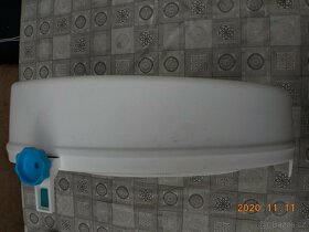 Masážní přístroj Ufesa,zvýšené záchod.prkno,kompres.punčochy - 9