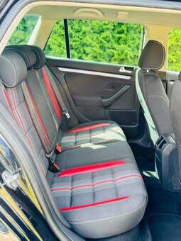 VW Golf VI 6 variant 1.2 tsi Match dovoz rok 12/2012 - 9