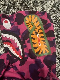 Bape shark purple hoodie - 9