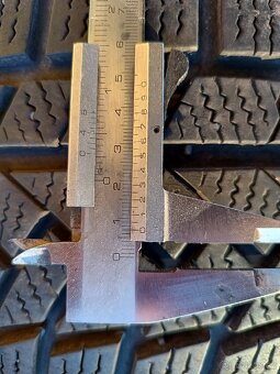 Continental Winter Contact 205/50 R17 - 9