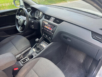 OCTAVIA 1.5TSI 110kW STYLE+ LED KOUPENO V ČR ODPOČET DPH - 9