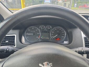 Peugeot 307 SW - 9