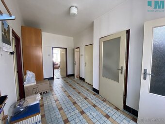 Prodej rodinné domu 172 m2, zahrada 1037 m2 - Tábor - Měšice - 9