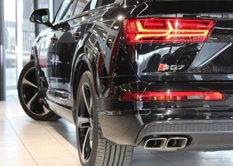 Audi SQ7 BiTDi 320kW V8 quattro NezTop nafta manuál - 9
