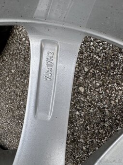 Alu kola Škoda Octavia 3 17“ - 9
