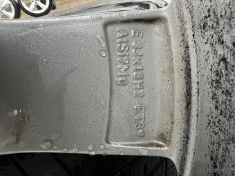 Sada originálních letních ALU kol Škoda |5x112; 225/40/18| - 9
