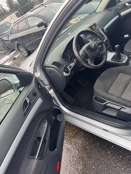 Škoda Octavia  2 - facelift -2.0 TDi 103 kw - 9