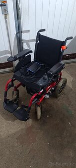 Elektrický invalidní vozík - 9