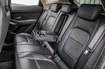 Jaguar E-Pace 2.0 R-Dynamic SE AWD A9 132kW - 9