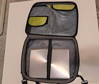 Taška na 15" notebook zn. Case logistic - 9