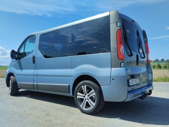 Renault Trafic Passenger 2.0dci 84kw 2007 - 9