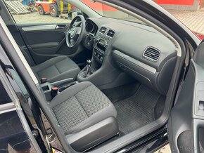 Volkswagen Golf 1,6 TDI 66kw r.v. 2011 - 9