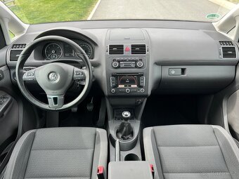 VW TOURAN 2010 77KW 6st.MANUAL/TAZNE/VYBAVA - 9