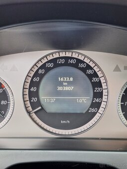 Mercedes Benz C220 CDI - 9